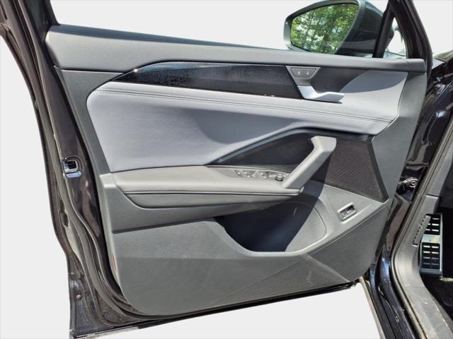 new 2025 Volkswagen Tiguan car, priced at $39,191
