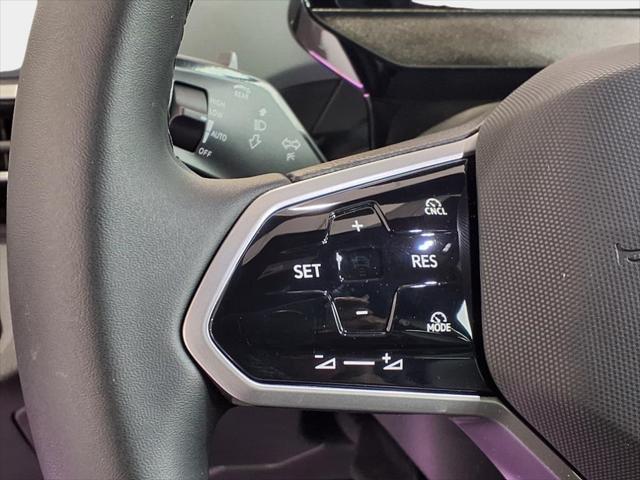 new 2025 Volkswagen ID.4 car, priced at $54,347