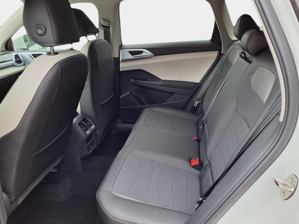 new 2025 Volkswagen Taos car, priced at $32,158