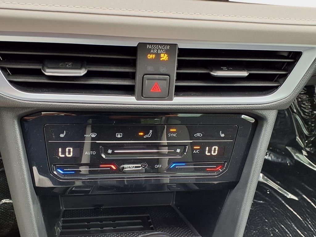 new 2025 Volkswagen Taos car, priced at $32,158