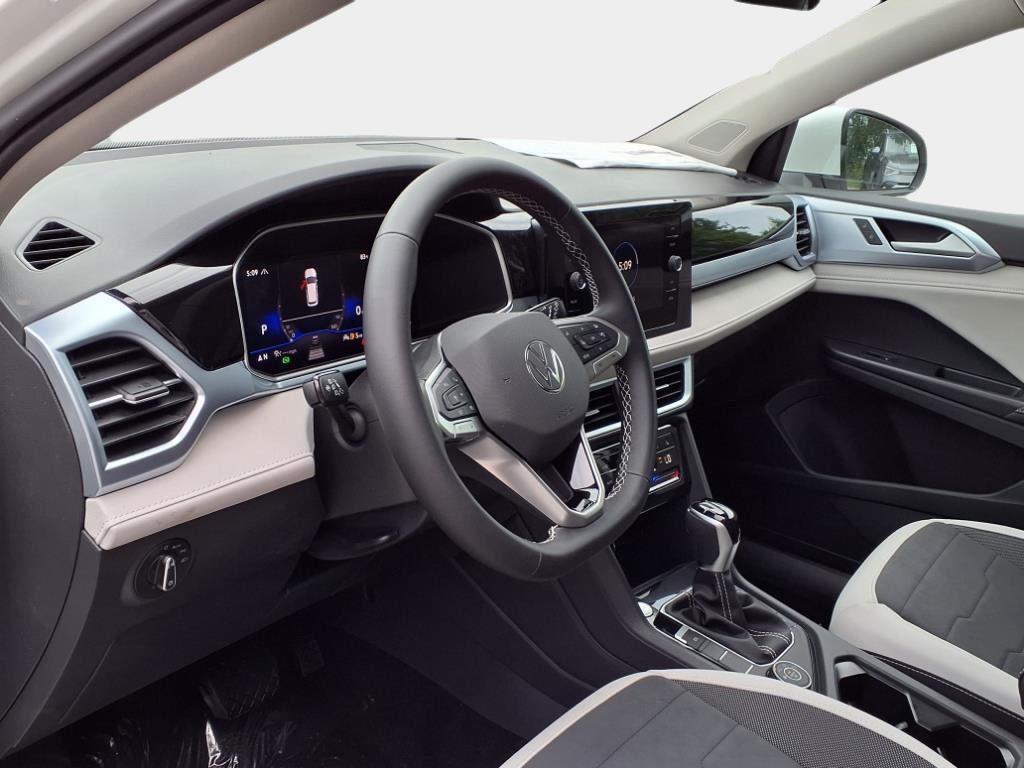 new 2025 Volkswagen Taos car, priced at $32,158