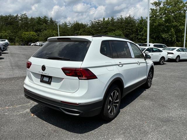 new 2024 Volkswagen Tiguan car, priced at $25,904