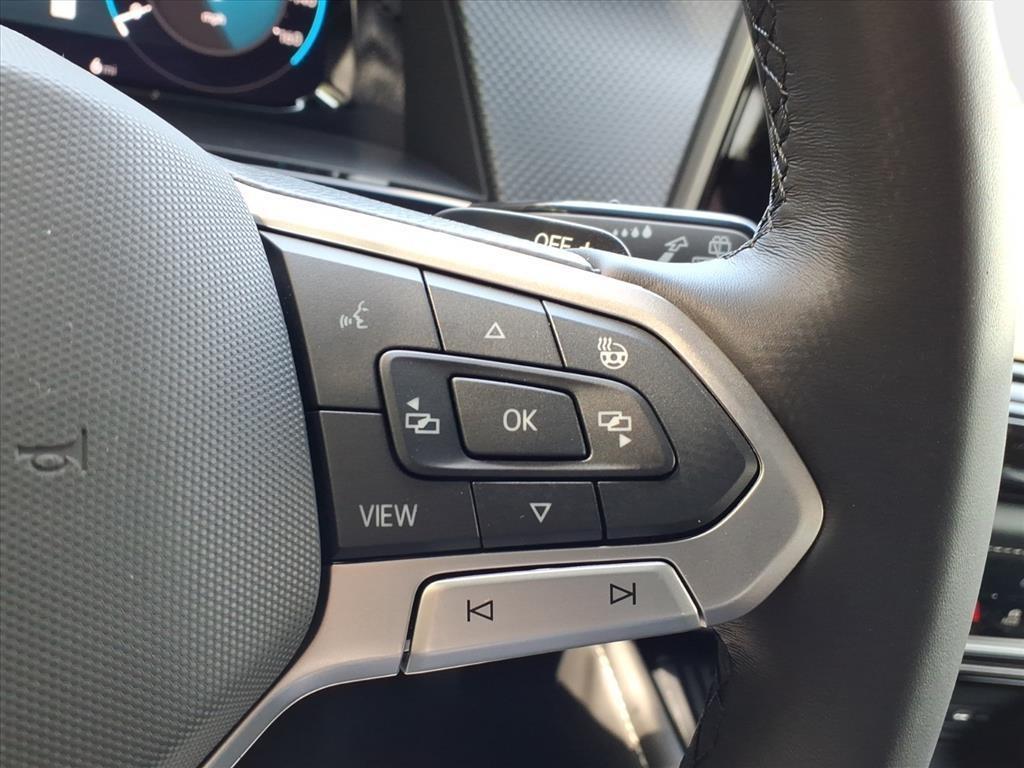 new 2026 Volkswagen Atlas Cross Sport car, priced at $54,456