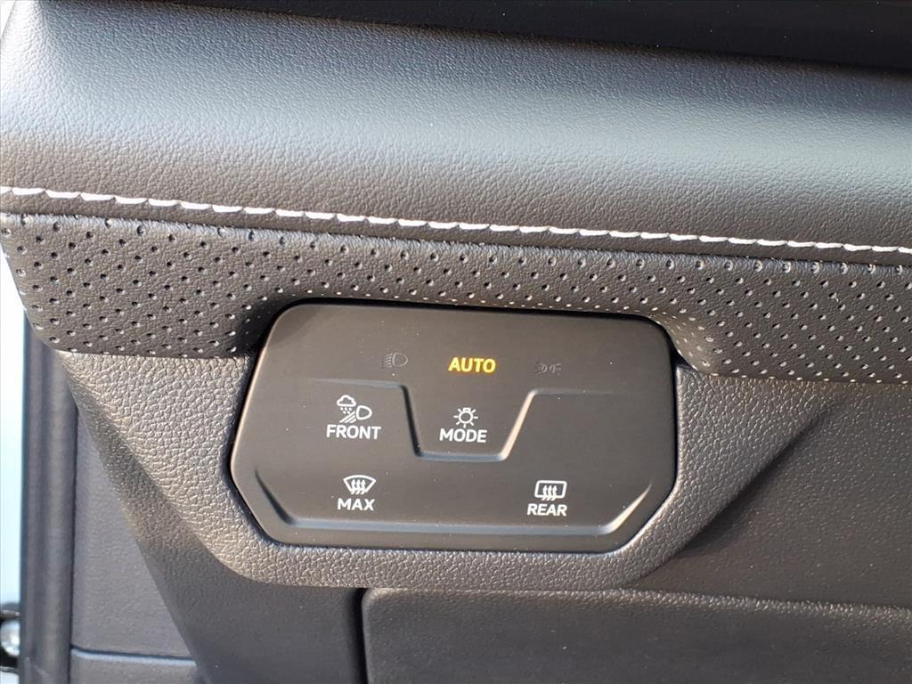 new 2026 Volkswagen Atlas car, priced at $42,365