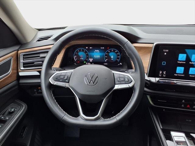 used 2024 Volkswagen Atlas car, priced at $34,700