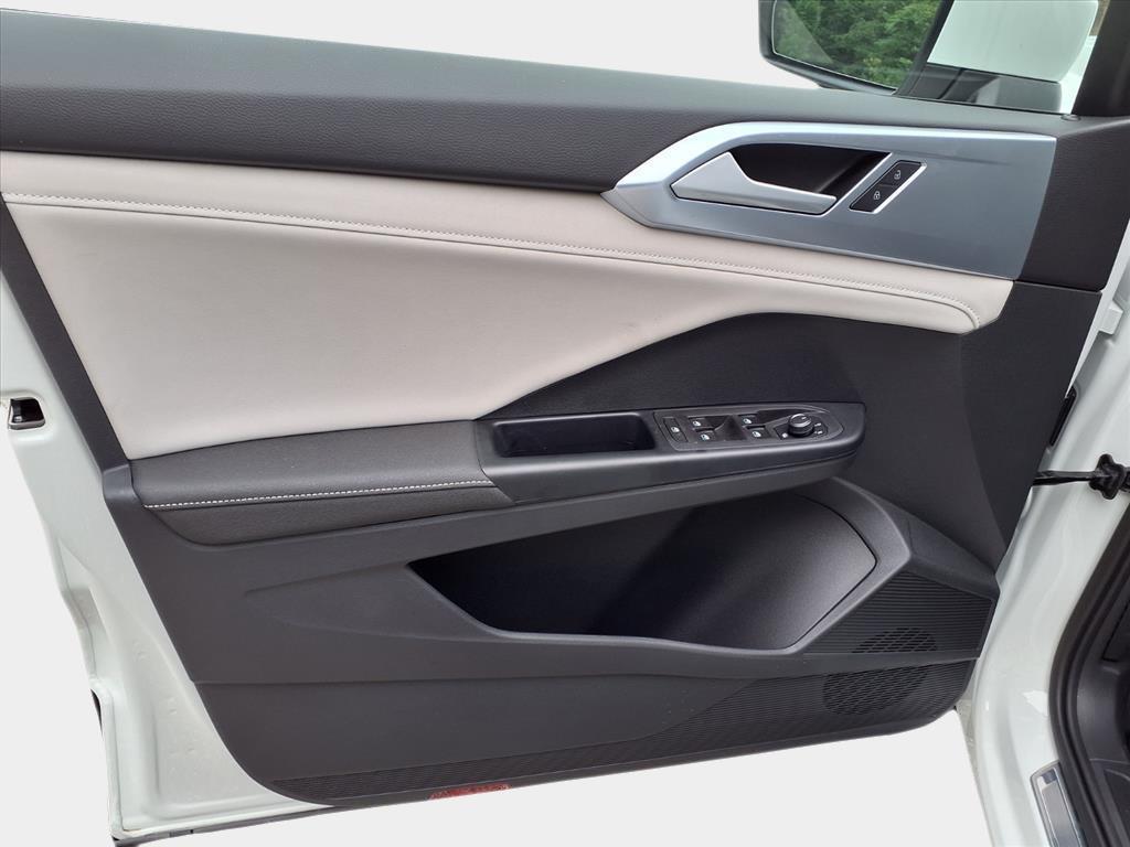 new 2025 Volkswagen Taos car, priced at $26,495