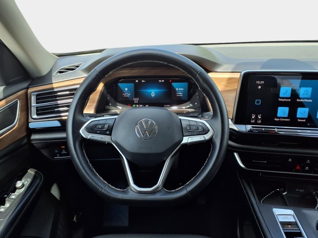 used 2024 Volkswagen Atlas car, priced at $32,700