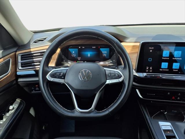 used 2024 Volkswagen Atlas car, priced at $34,900