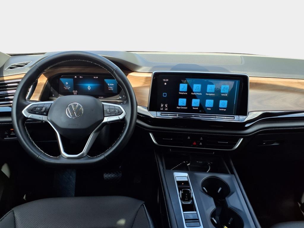 used 2024 Volkswagen Atlas car, priced at $32,700