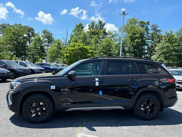 new 2024 Volkswagen Atlas car, priced at $49,324