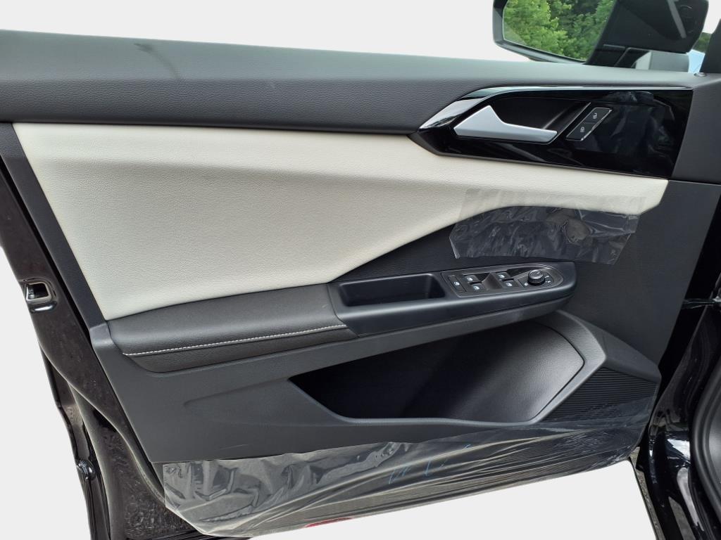 new 2025 Volkswagen Taos car, priced at $26,010