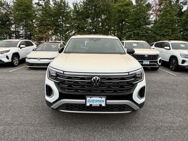 new 2024 Volkswagen Atlas car, priced at $42,248