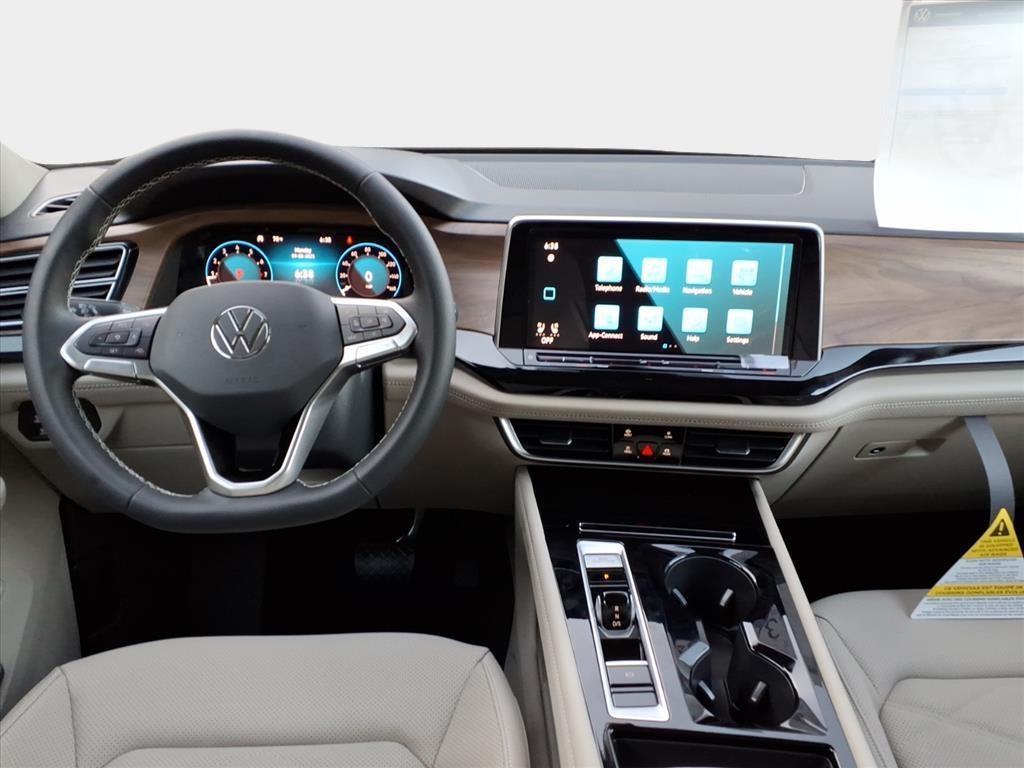 new 2026 Volkswagen Atlas car, priced at $48,018