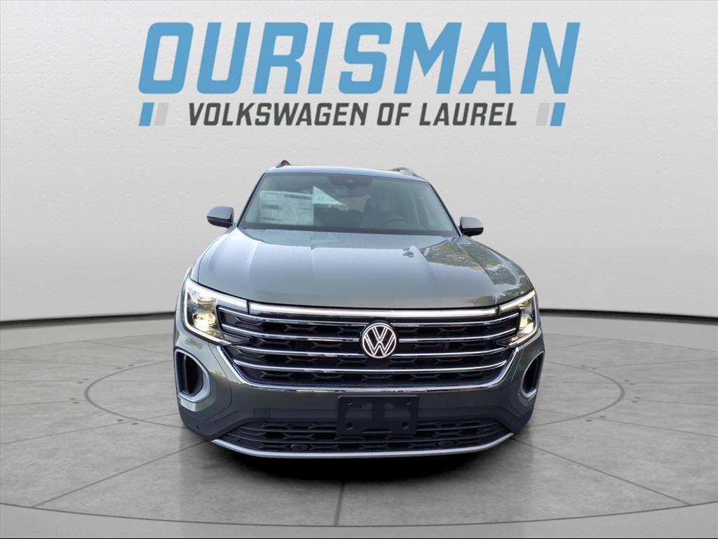new 2026 Volkswagen Atlas car, priced at $48,018
