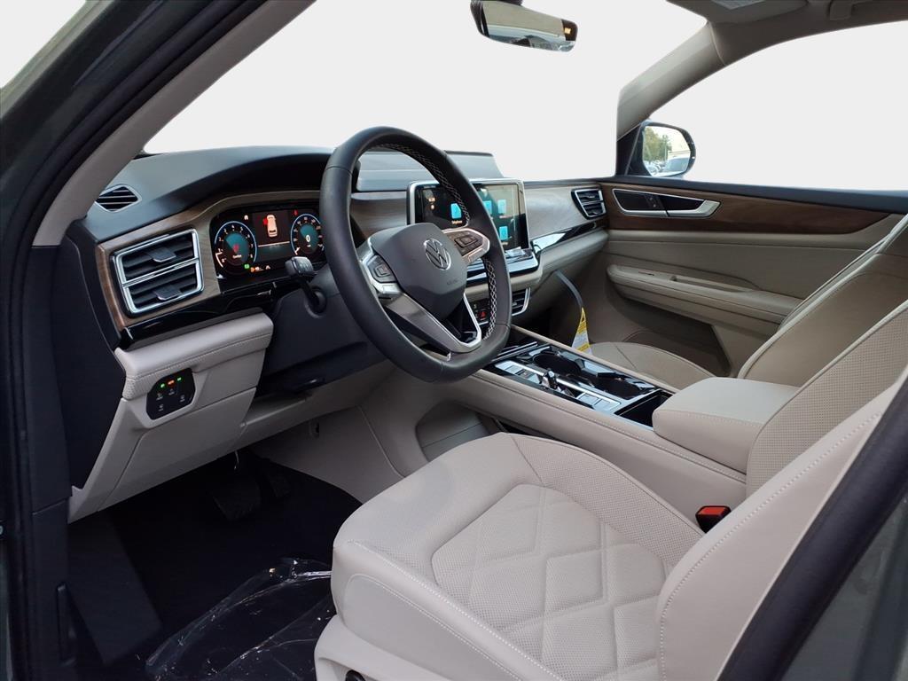 new 2026 Volkswagen Atlas car, priced at $48,018