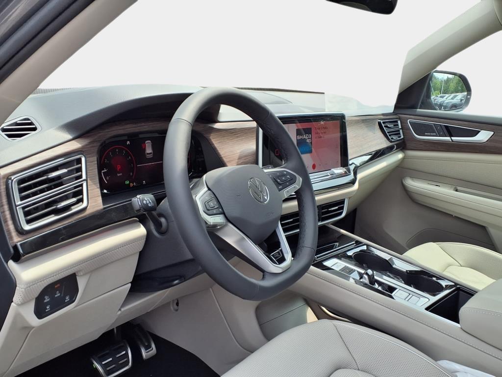 new 2025 Volkswagen Atlas car, priced at $52,373