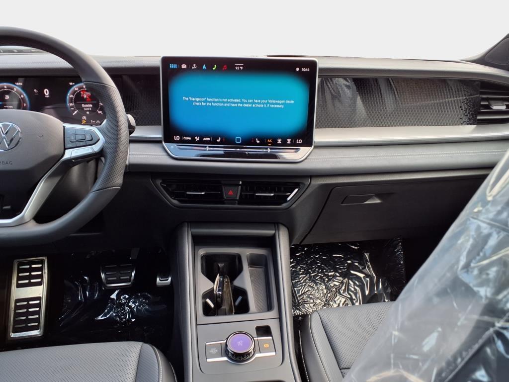 new 2025 Volkswagen Tiguan car, priced at $38,667