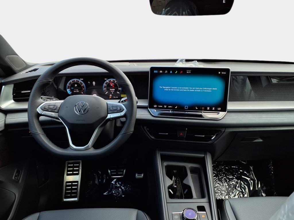 new 2025 Volkswagen Tiguan car, priced at $38,667
