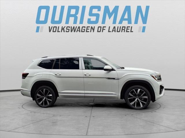 new 2025 Volkswagen Atlas car, priced at $54,310