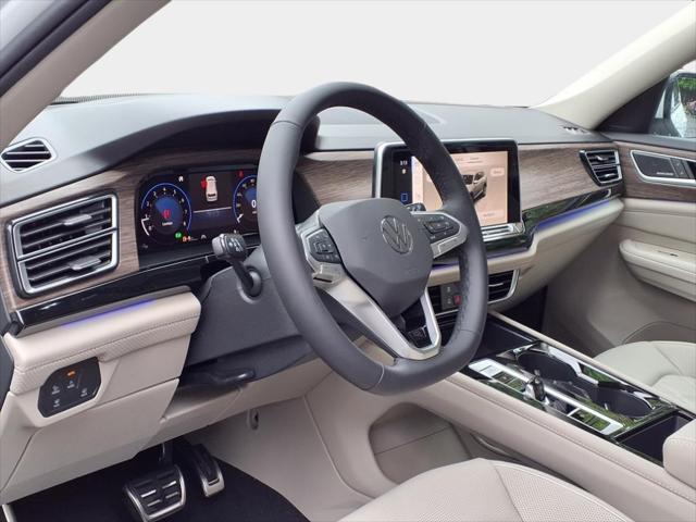 new 2025 Volkswagen Atlas car, priced at $54,310