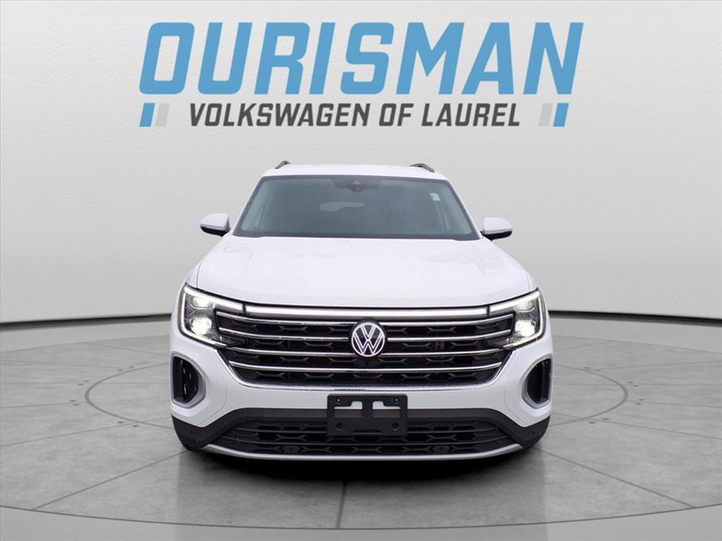used 2024 Volkswagen Atlas car, priced at $30,700