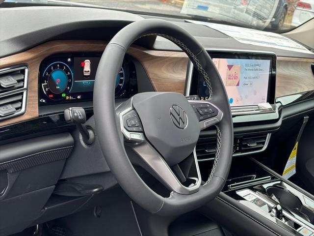 new 2024 Volkswagen Atlas car, priced at $41,900