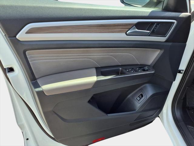 used 2022 Volkswagen Atlas car, priced at $30,900