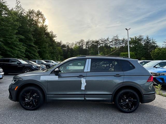 new 2024 Volkswagen Tiguan car, priced at $35,365