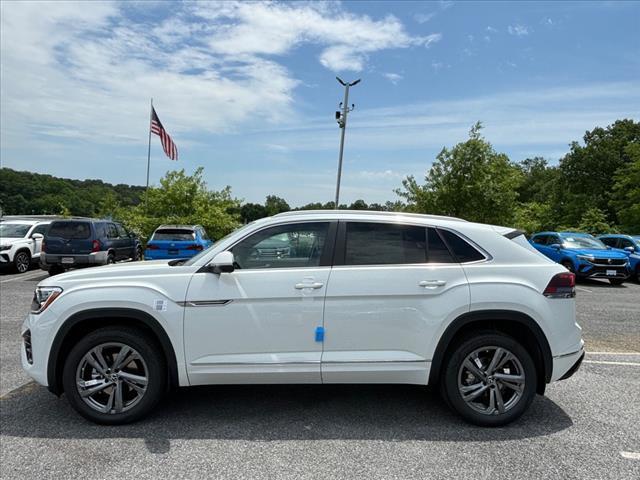 new 2024 Volkswagen Atlas Cross Sport car, priced at $47,578