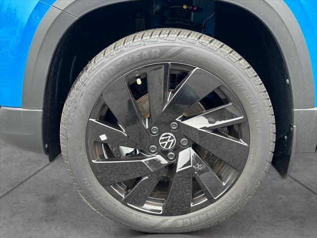 new 2024 Volkswagen Taos car, priced at $27,958