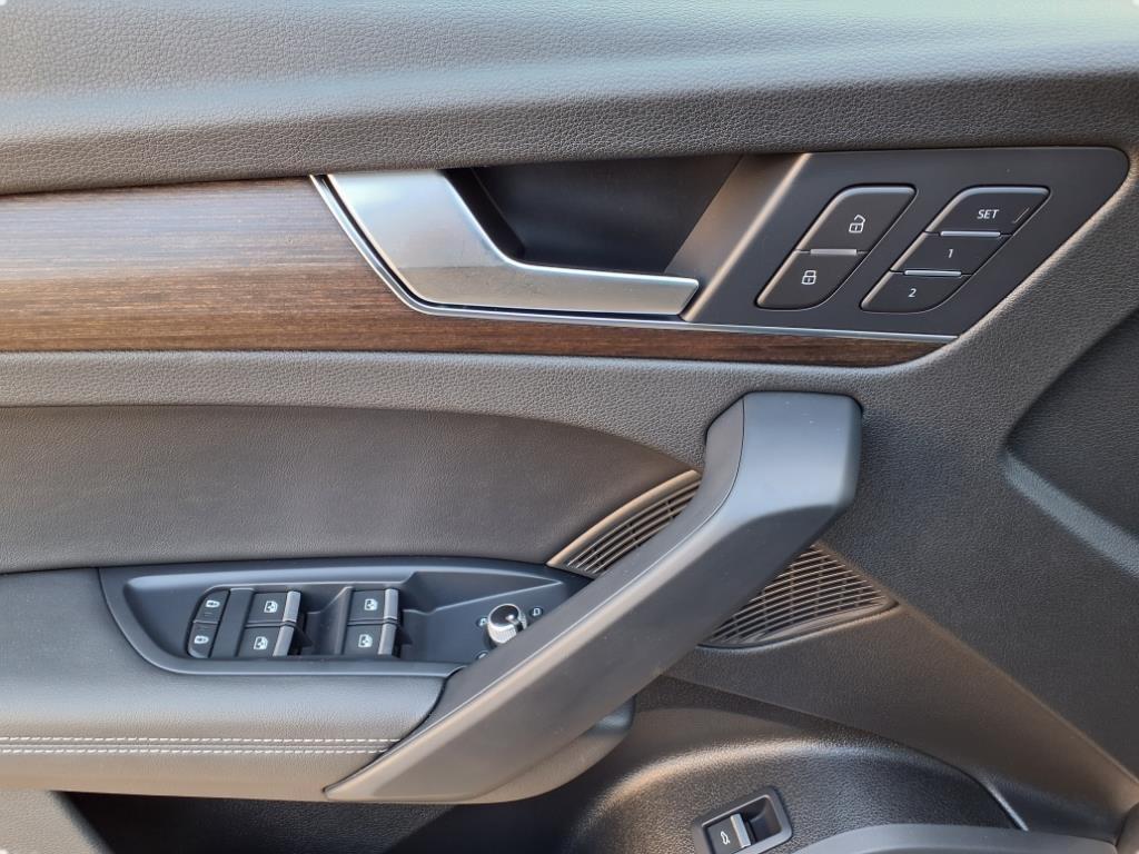 used 2022 Audi Q5 car, priced at $31,400