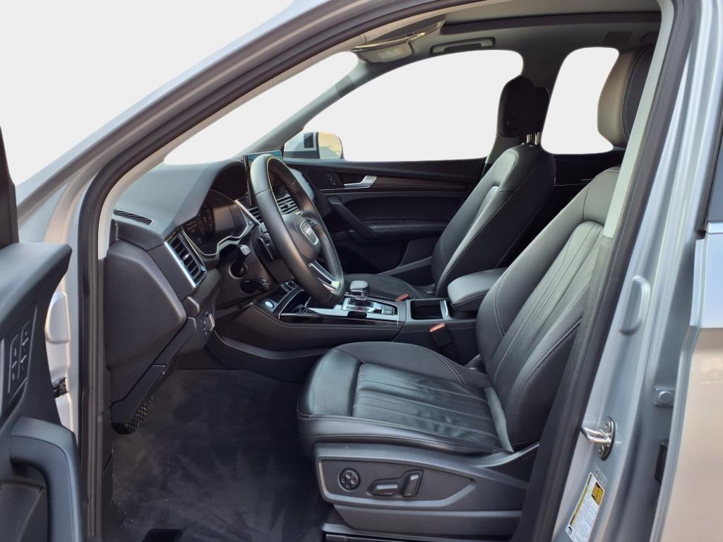 used 2022 Audi Q5 car, priced at $31,400