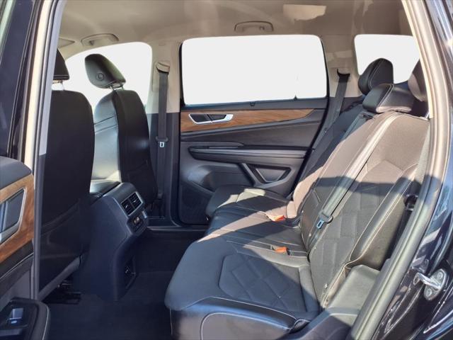 used 2024 Volkswagen Atlas car, priced at $35,800