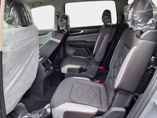 new 2025 Volkswagen Atlas car, priced at $48,574
