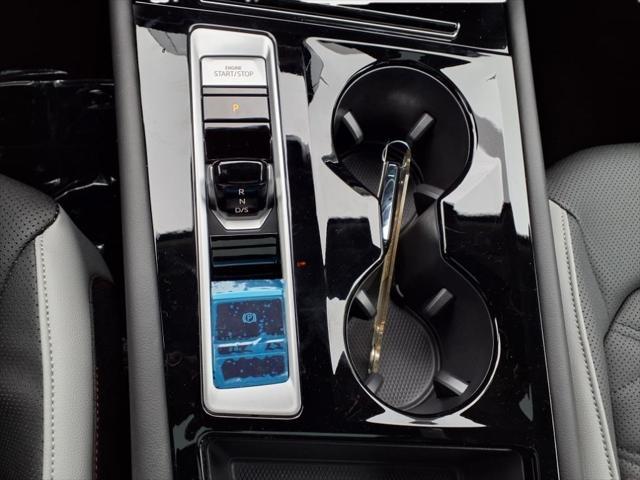 new 2025 Volkswagen Atlas car, priced at $48,574