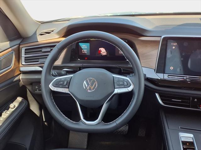 new 2025 Volkswagen Atlas car, priced at $40,698