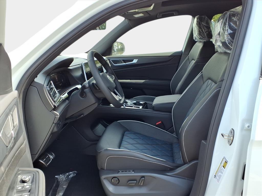 new 2025 Volkswagen Atlas Cross Sport car, priced at $51,834