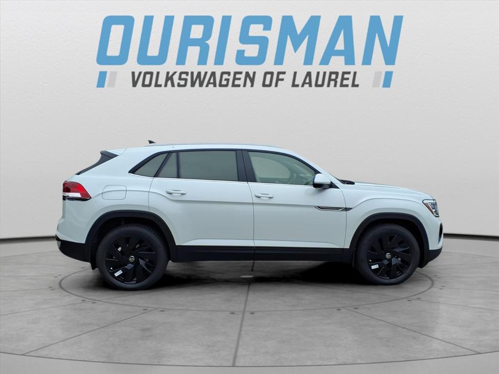 new 2026 Volkswagen Atlas Cross Sport car, priced at $47,038