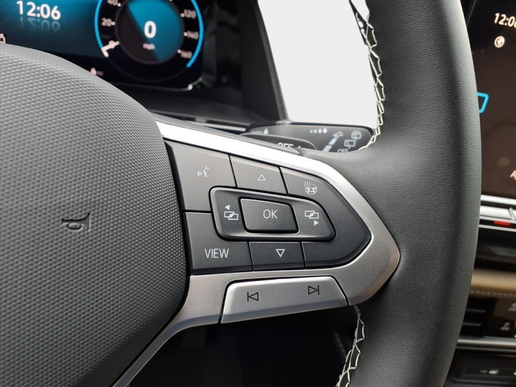 new 2026 Volkswagen Atlas Cross Sport car, priced at $47,038