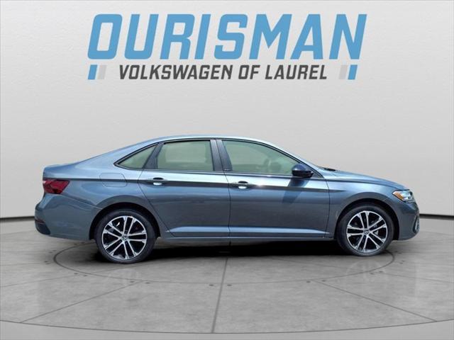 used 2024 Volkswagen Jetta car, priced at $21,200