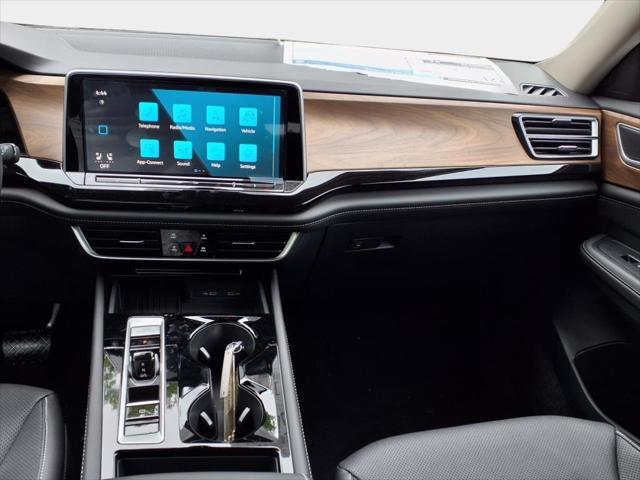 new 2025 Volkswagen Atlas car, priced at $44,841