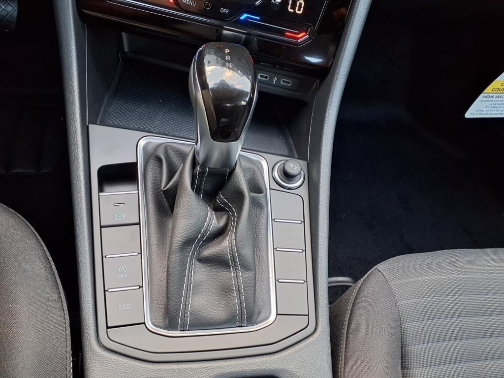 new 2025 Volkswagen Jetta car, priced at $23,838