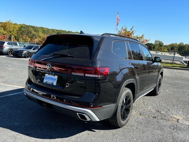 new 2025 Volkswagen Atlas car, priced at $47,366