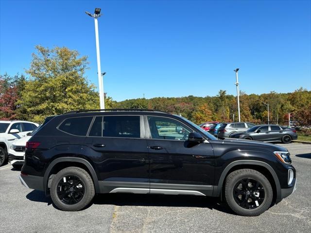 new 2025 Volkswagen Atlas car, priced at $47,366