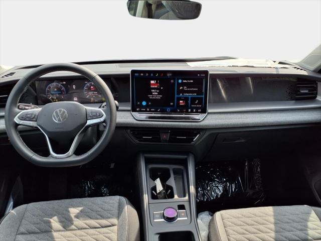 new 2025 Volkswagen Tiguan car, priced at $31,984
