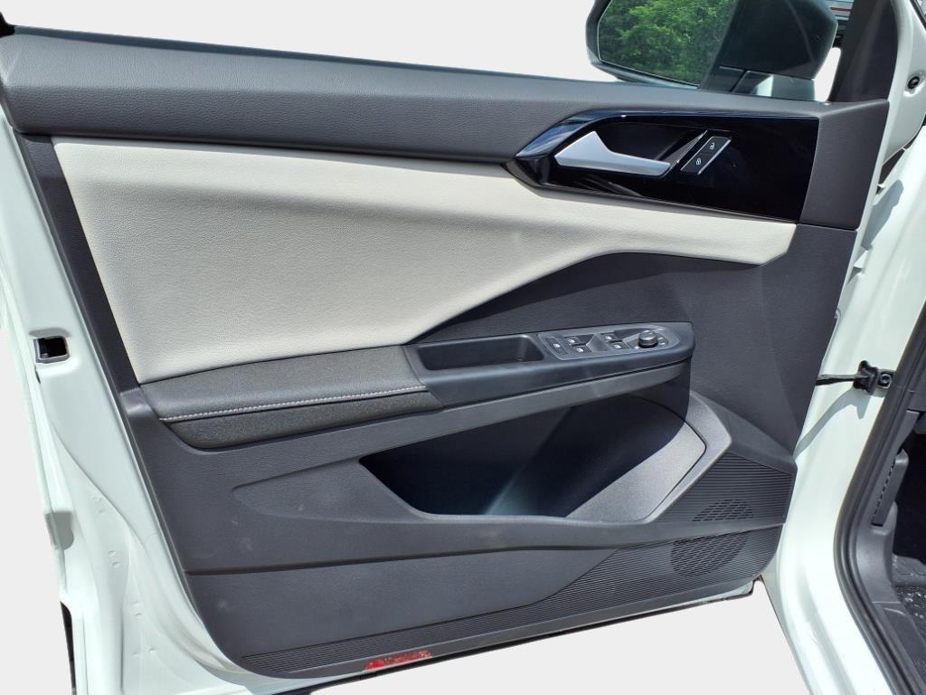 new 2025 Volkswagen Taos car, priced at $26,010