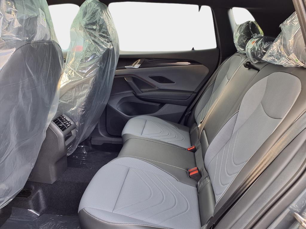 new 2025 Volkswagen Tiguan car, priced at $37,328