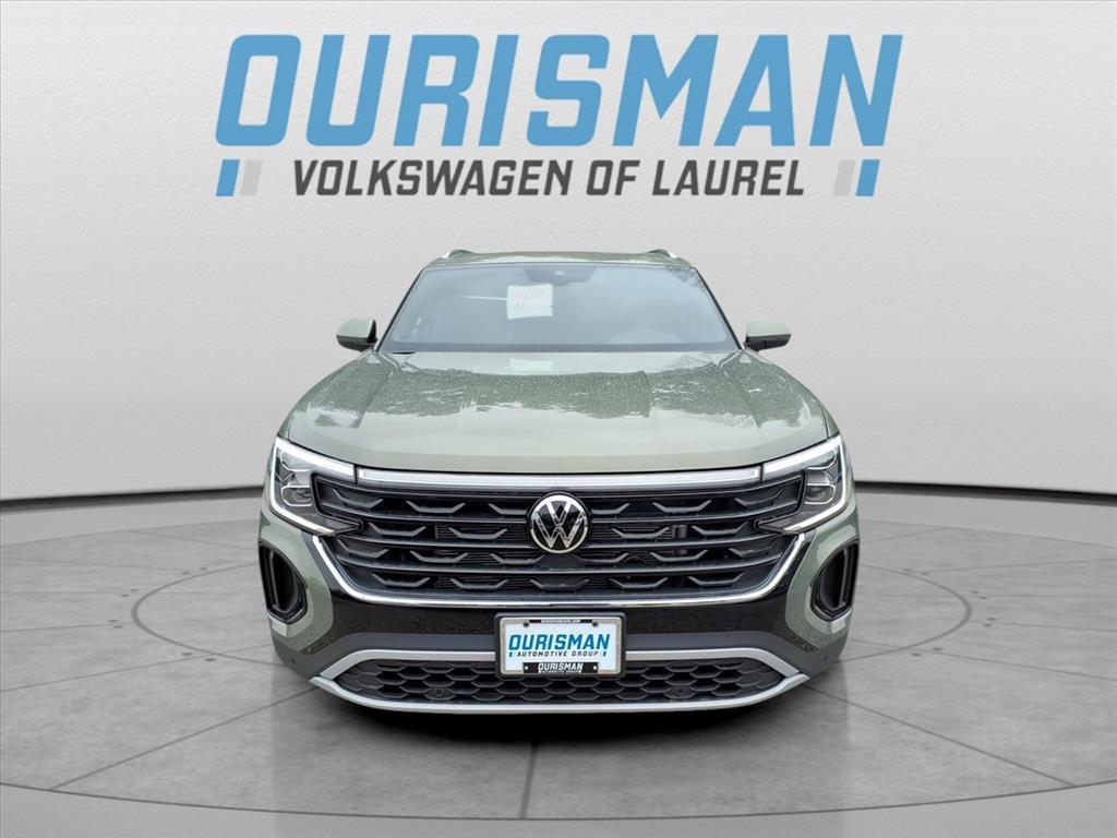 new 2026 Volkswagen Atlas Cross Sport car, priced at $46,601