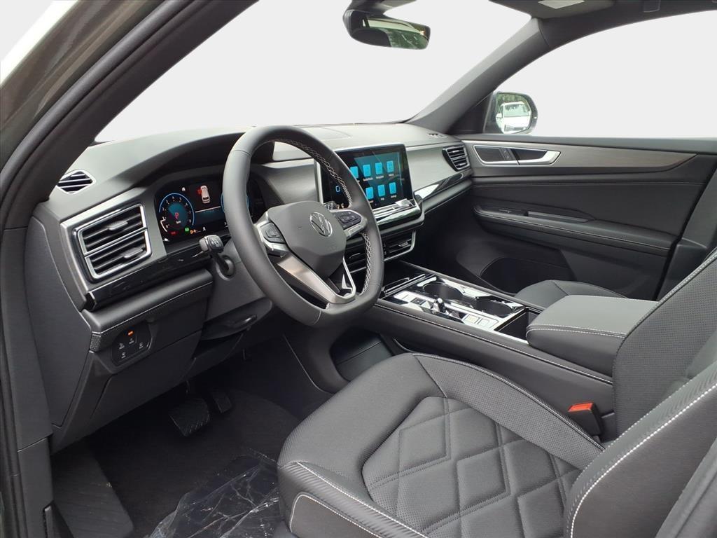 new 2026 Volkswagen Atlas Cross Sport car, priced at $46,601