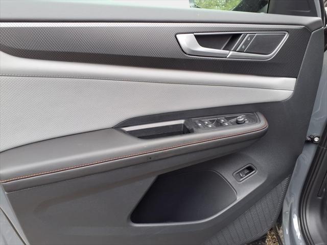 new 2025 Volkswagen Atlas car, priced at $50,501